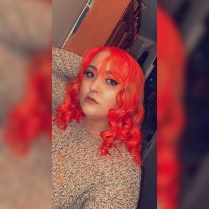 Meet your Posher, Hailey